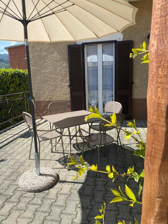 Casa Cesira Appartement Pettenasco Buitenkant foto