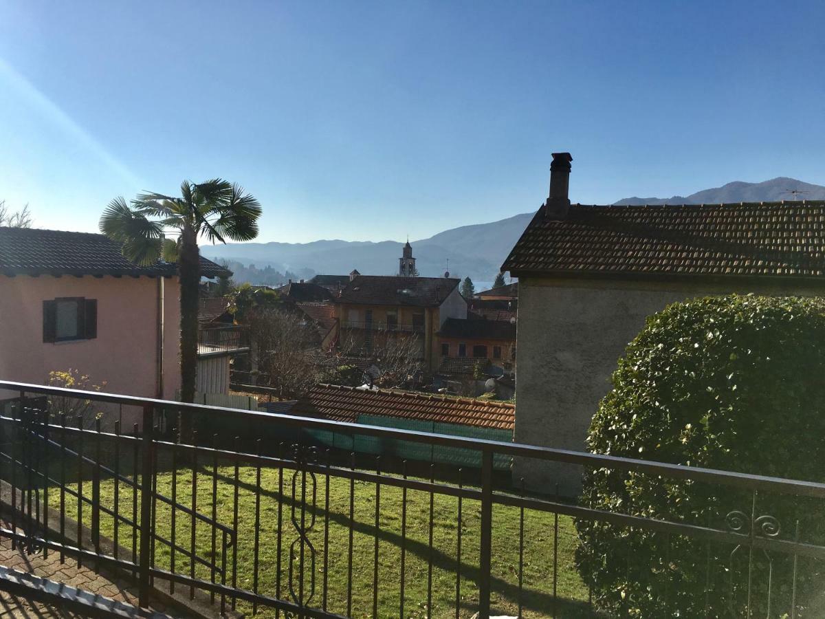 Casa Cesira Appartement Pettenasco Buitenkant foto