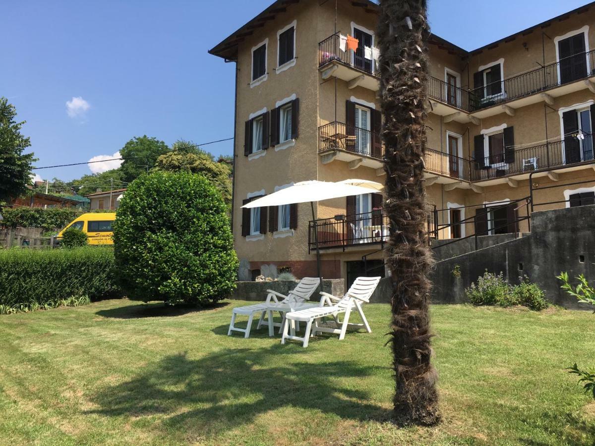 Casa Cesira Appartement Pettenasco Buitenkant foto
